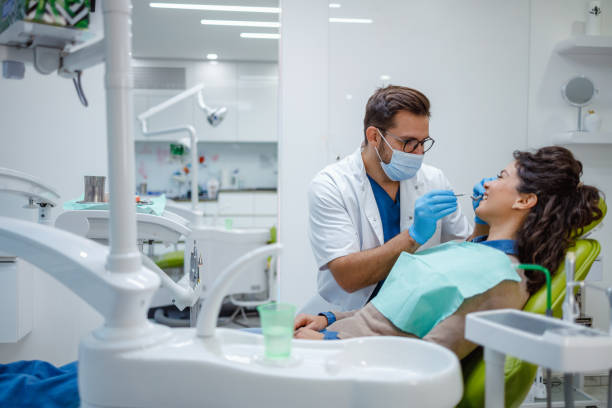 Best Tooth Extraction  in Wapakoneta, OH